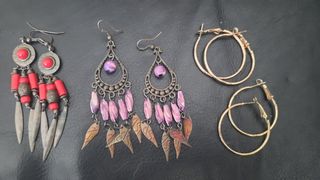 Pendientes: rojos, morados - 4 pares