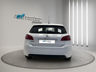 PEUGEOT 308 5P STYLE BLUEHDI 130 S&S BERLINA 