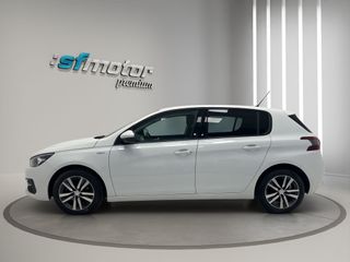 PEUGEOT 308 5P STYLE BLUEHDI 130 S&S BERLINA 