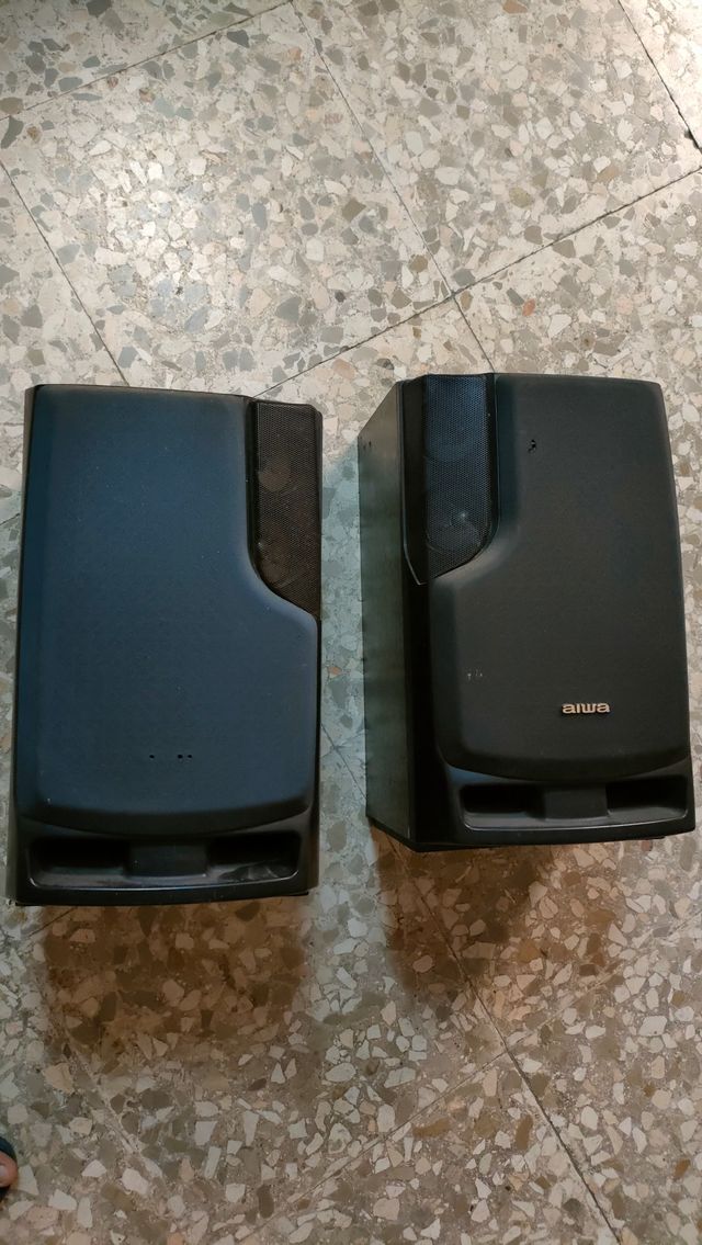 Altavoces Aiwa - HiFi Estéreo