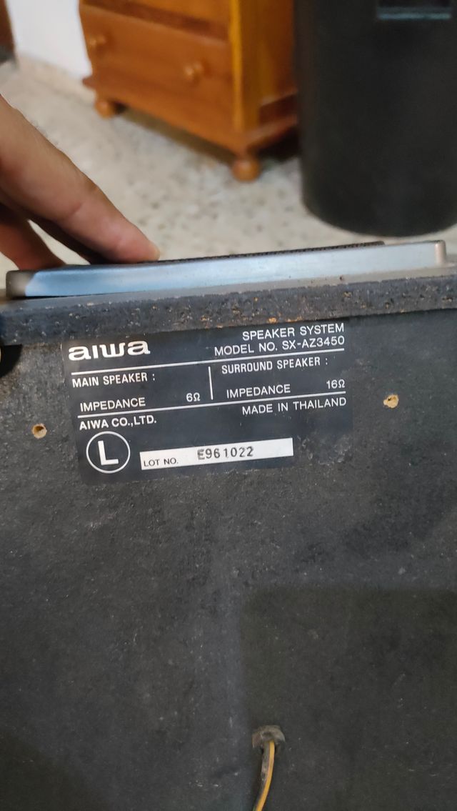 Altavoces Aiwa - HiFi Estéreo