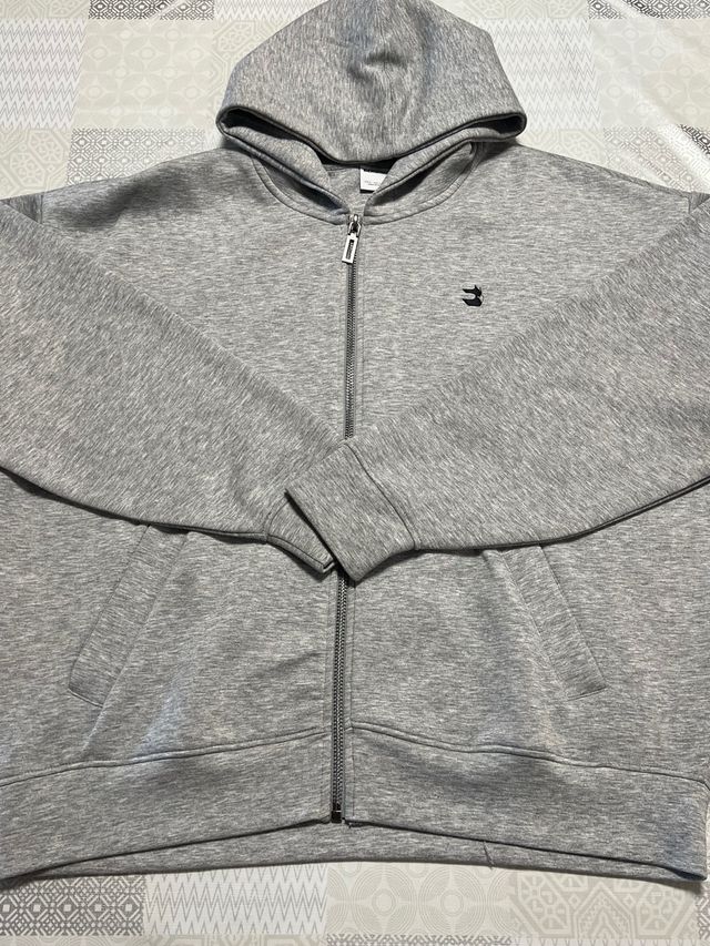Sudadera Gris Bershka
