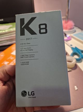 LG K8 2017 - Smartphone 16GB