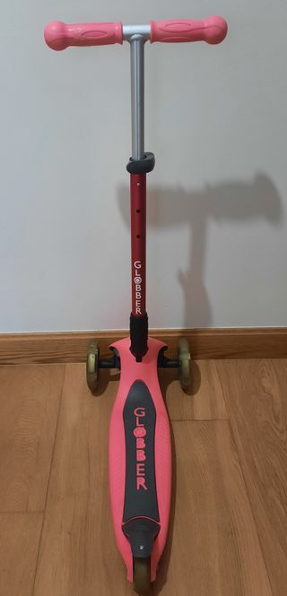 Patinete Globber infantil rosa