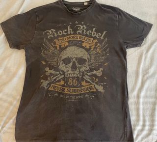 Camiseta Rock Rebel M - 86