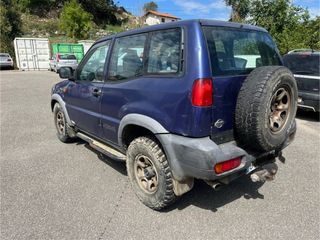 Nissan Terrano II 