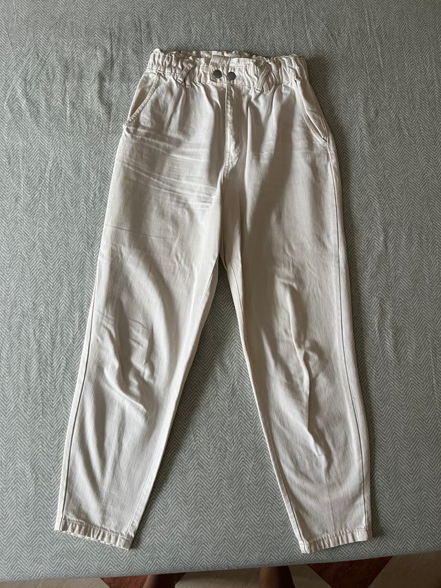 Pantalones mom | beige