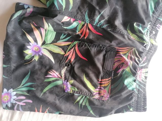 Bañador Quiksilver Negro grisaceo - Talla S NUEVO