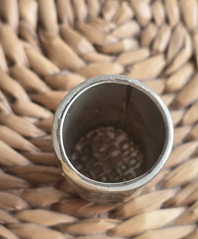 Dedal vintage con flor