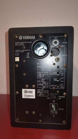 ALTAVOCES YAMAHA HS5 -ESTUDIO-