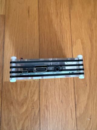 Raspberry Pi 3 + Carcasa+SD