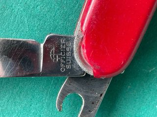 Victorinox 8cm: coltellino rosso