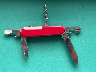 Victorinox 8cm: coltellino rosso