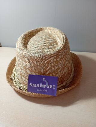 Sombrerito paja + regalo