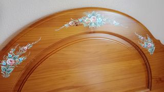 Cabecero rústico pintado a mano