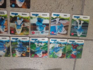 18 Cromos Pitufos 3D