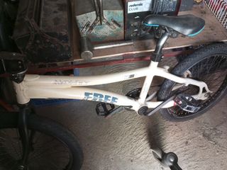 BMX Monty 302 - Bicicleta usada