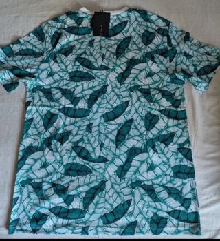 Camiseta talla M marca Lefties a estrenar.