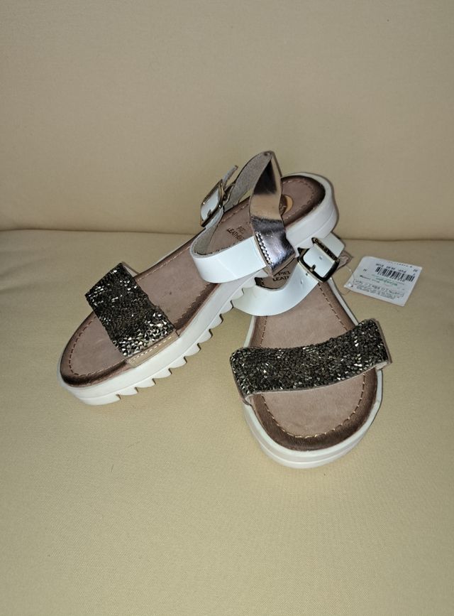 Sandalias Gios Eppo niña blancas