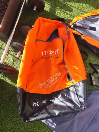 Kayak inflable ITIWIT 3 plazas,color naranja y gri