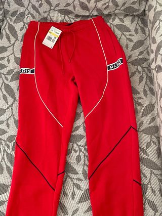 Pantalones Jordan rojos