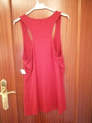 Camiseta tirantes roja