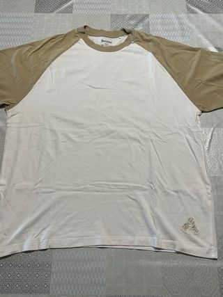 Camiseta Bershka