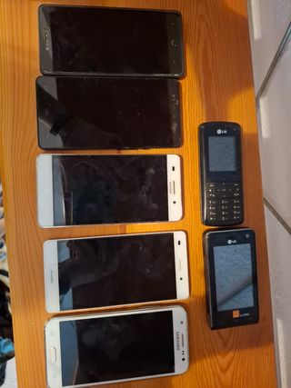 6 Teléfonos móviles usados