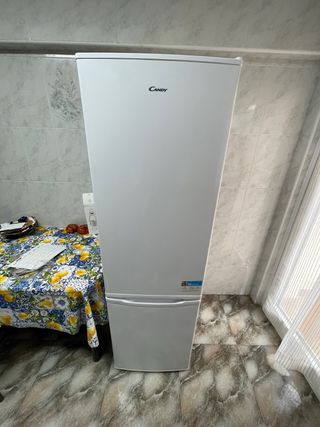 Frigorífico Candy 55cm - Blanco