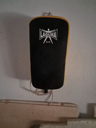 Saco boxeo Laguna + 2 protectores