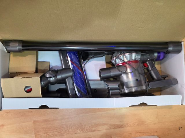 Dyson V8 Advanced - Aspiradora