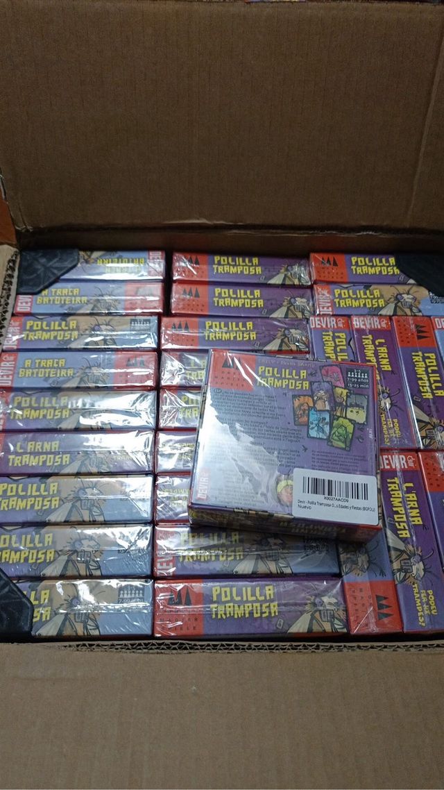 ¡¡LIQUIDACIÓN!! Polilla Tramposa y Virus.