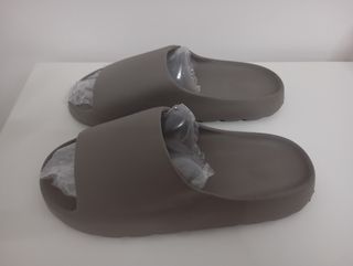 Ciabatte Yeezy Slides Grigie 45