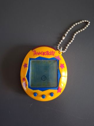 Tamagotchi Connection 2004 V1