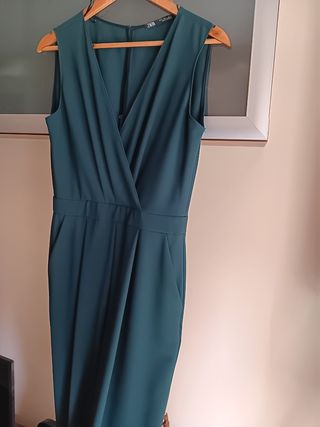 Mono Zara verde talla S