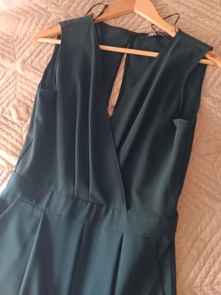 Mono Zara verde talla S