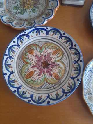 Juego de cerámica artesanal