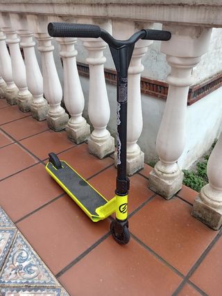 Patinete Freestyle Amarillo