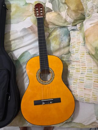 Guitarra clásica - Instrumento musical