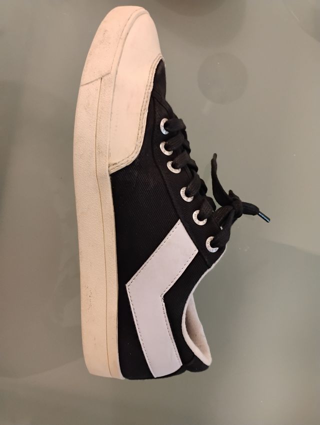 Zapatillas Pony - Negras y Blancas