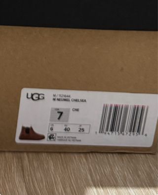 Stivaletti UGG marroni, tg 40