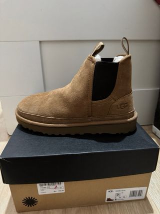 Stivaletti UGG marroni, tg 40