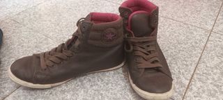 Converse Marrón-Fucsia. Estupendas!