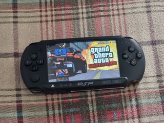 PSP E1004 Street negra