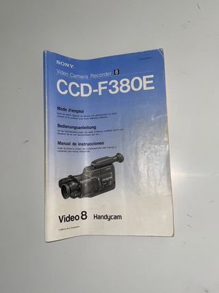 Sony CCD-F380E videocámara
