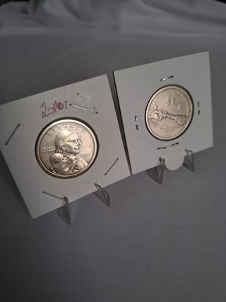  Monedas $1: Sacagawea & Tratado Wampanoag.

