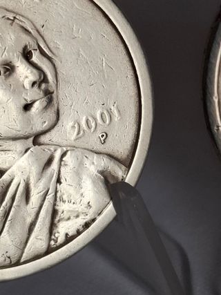  Monedas $1: Sacagawea & Tratado Wampanoag.
