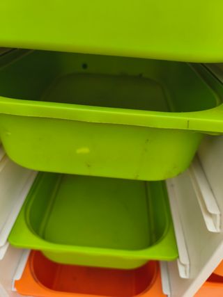 Almacenaje Ikea blanco-naranja