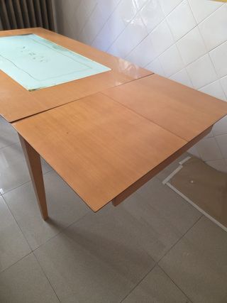 Mesa cocina + 6 sillas