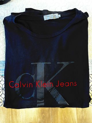 Camiseta Calvin Klein Jeans M Negra